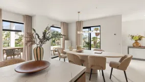 Los Naranjos Hill Club 4 bedrooms villa for sale