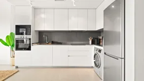 Apartment for sale in Estepona with 3 bedrooms
