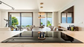 Comprar apartamento planta baja en Camarate Golf de 3 dormitorios