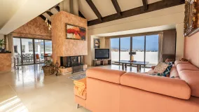 Ático a la venta en Los Flamingos Golf con 3 dormitorios
