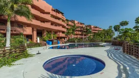 For sale ground floor apartment in Las Nayades
