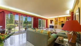 Villa for sale in Atalaya Golf