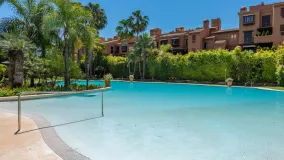 2 bedrooms Alhambra del Golf apartment for sale