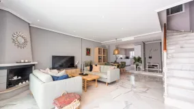 Se vende adosado con 3 dormitorios en Arco Iris