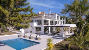 Villa en venta en Altos del Paraiso