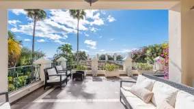 For sale villa with 6 bedrooms in New Golden Mile