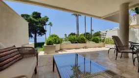 Se vende apartamento planta baja en Los Granados Playa de 3 dormitorios