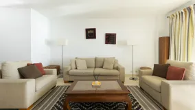 Apartamento a la venta con 3 dormitorios en Los Granados Playa