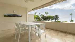 For sale apartment with 4 bedrooms in Los Granados Playa