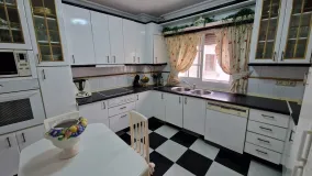 Estepona Town 2 bedrooms apartment for sale
