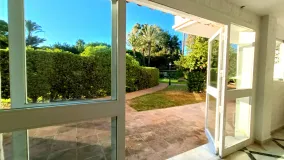 Local comercial en venta de 1 dormitorio en Bahia Dorada