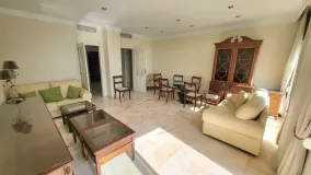 Comprar piso en Estepona Centro