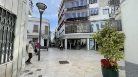 Comprar casa de 8 dormitorios en Estepona Casco Antiguo