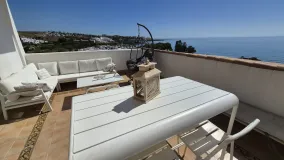 2 bedrooms apartment in Bahía de Estepona for sale