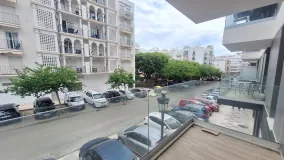 Se vende apartamento en Estepona Ciudad con 3 dormitorios