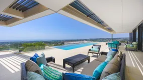 For sale Zona M villa with 5 bedrooms