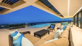 Villa en venta en Zona M de 5 dormitorios