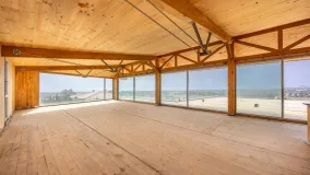 For sale Zona L villa with 5 bedrooms