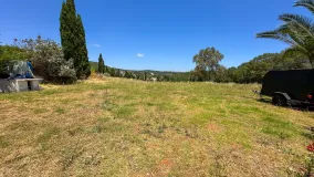 Plot for sale in Zona L