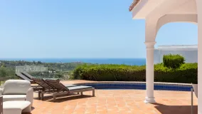 For sale villa in Elviria