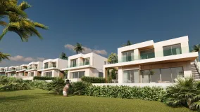 Estepona, villa pareada en venta