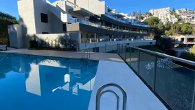 For sale apartment in The Crest with 3 bedrooms