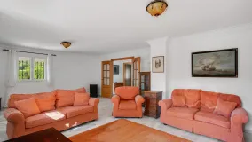 4 bedrooms villa for sale in Los Pedregales