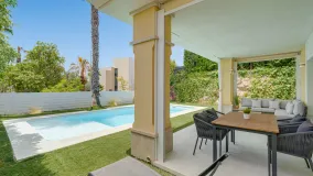 Santa Clara 4 bedrooms villa for sale