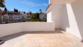 Apartamento con 3 dormitorios en venta en Golden Beach