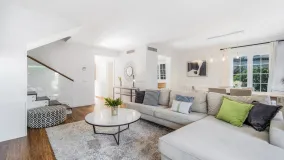 Se vende adosado en Marbellamar de 4 dormitorios