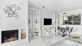 1 bedroom penthouse for sale in Marbella - Puerto Banus