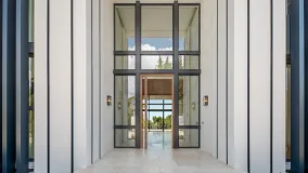 Villa con 6 dormitorios en venta en Rocio de Nagüeles