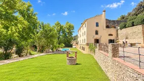 For sale finca in Setenil de las Bodegas with 6 bedrooms
