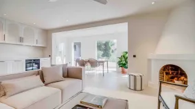 Apartamento en venta en Benalmadena Costa con 2 dormitorios