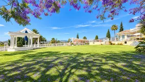 For sale house in Mijas Golf with 10 bedrooms