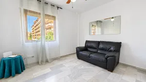 Buy apartment in Fuengirola Centro with 3 bedrooms