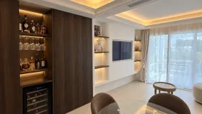 2 bedrooms Aloha apartment for sale