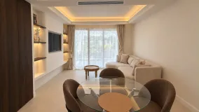 2 bedrooms Aloha apartment for sale