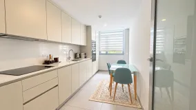 Apartment for sale in Elviria with 3 bedrooms
