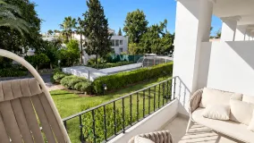 Buy duplex penthouse in Aloha Gardens