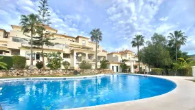 Se vende duplex con 3 dormitorios en Santa Maria Golf