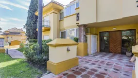 Apartamento con 3 dormitorios en venta en Rio Real