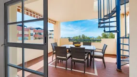 Penthouse for sale in El Paraiso