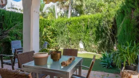 2 bedrooms Nueva Andalucia apartment for sale