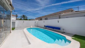Villa in El Saladillo for sale