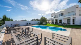 Nueva Andalucia, villa a la venta