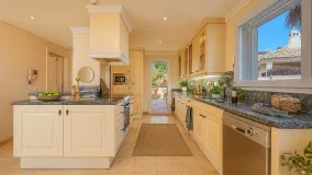 3 bedrooms apartment in Las Alamandas for sale