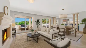 3 bedrooms apartment in Las Alamandas for sale