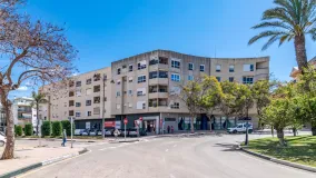 For sale commercial premises in Estepona