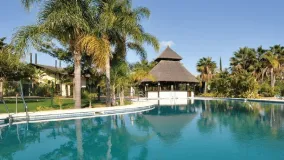 For sale building in El Campanario